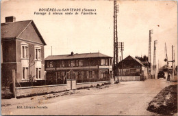 S14430 Cpa 80 Rosières En Santerre - Passage à Niveau Route De Vauvillers - Rosieres En Santerre