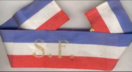 ENTRE DEUX GUERRES WW1- WW2 - Brassard Tricolore SECOURS FRANÇAIS - - Ecussons Tissu