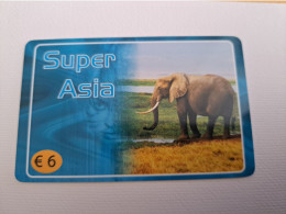 NETHERLANDS /  PREPAID / SUPER ASIA / ELEPHANT   /  € 6 ,-  USED  ** 15178** - Privé