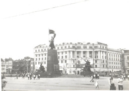 Russia:Soviet Union:Vladivostok, Square View With Monuments, Pre 1988 - Asien