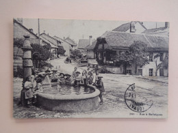 Suisse - Rue à Ballaigues - Forte Animation à La Fontaine - Enfants - - Ballaigues