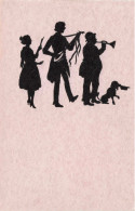 PHOTOGRAPHIE - Silhouettes De Musiciens Et Chien Avec Un Chapeau  - Carte Postale Ancienne - Photographie