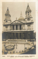 United Kingdom England London St. Paul's Cathedral Queen Anne Statue - St. Paul's Cathedral