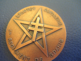Médaille/1erRégiment De SPAHIS/Lyautey Cavalerie/ /Bronze/Vers 1980         MED467 - Frankrijk