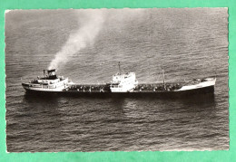 Cargo Bateau Ship Petrolier Tanker S/S " Cybele " Compagnie Auxiliaire De Navigation ( Format 9cm X 14cm ) - Petroliere