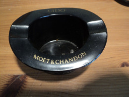 CENDRIER HAUT DE FORME LIDO DE PARIS MOET ET CHANDON - Ashtrays