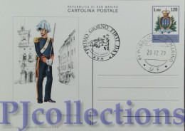 5654- SAN MARINO 1979 CARTOLINA POSTALE UNIFORMI MILITARI L.120 C/ANNULLO 1° GIORNO - Briefe U. Dokumente