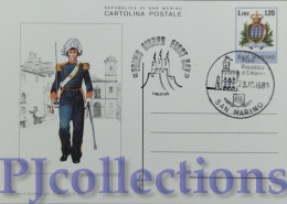 5665- SAN MARINO 1980 CARTOLINA POSTALE UNIFORMI MILITARI L.120 C/ANNULLO 1° GIORNO - Lettres & Documents