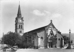Saint St Geoire En Valdaine église Croix Voiture à Identifier - Saint-Geoire-en-Valdaine