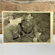 WW2 German Photo Luftwaffe Soldiers Happy Friends Hugging Original - 1939-45