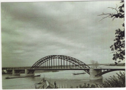 Nijmegen - Waalbrug - (Gelderland, Nederland) - Nijmegen