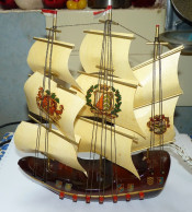 VINTAGE LAMPE DE CHEVET VOILIER BATEAU HOLLANDE EN BOIS BON ETAT FONCTIONNEL - Lámparas Y Arañas