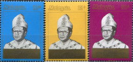 340249 MNH MALASIA. TRENGGANU 1981 SULTAN - Trengganu