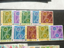 Burundi Serie 64/68 Mnh Neuf ** Et Oblitéré Used Gestempelt  1963 - Unused Stamps