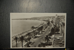 CP, 06 ( Alpes Maritimes ) - NICE -  La Promenade Des Anglais Vue Prise De L'hôtel Ruhl - Multi-vues, Vues Panoramiques