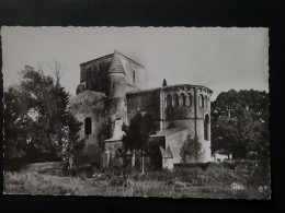 VAUX SUR MER - L' EGLISE, L' ABSIDE ROMANE - Vaux-sur-Mer