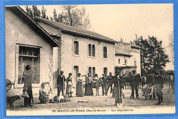 13 - Bouches-du-Rhône - Saint Martin De Crau - Les Depandances (N13941) - Autres & Non Classés