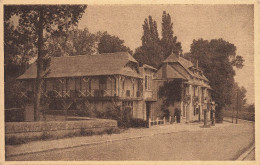 Cissé * Route Et Hôtel Du Pont De Cissé * Façade Sur La Route - Autres & Non Classés