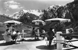 St Véran * Vue Panoramique Prise De La Terrasse Et L'hôtel De Beauregard - Autres & Non Classés