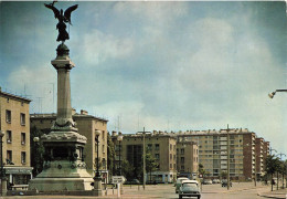 Dunkerque * Place Et Le Monument De La Victoire * Citroën DS - Dunkerque