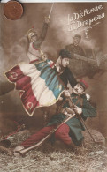 Carte Postale Ancienne  Militaria    La Défense Du Drapeau - War 1914-18