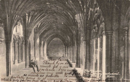 BATIMENTS ET ARCHITECTURE - The Cloister Canterbury Cathedral - Carte Postale Ancienne - Eglises Et Cathédrales