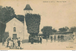 94) NOISEAU : Place De L'église - Jeu De Boule - Pétanque - Bicyclettes - Animée !! - Noiseau