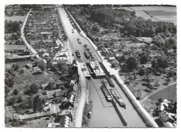 Cpsm: 60 LONGUEIL ANNEL (ar. Compiègne) Les Ecluses Electrifiées - Vue Aérienne (Péniches) 1958  N° 2904  Ed. CIM - Longueil Annel