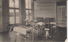 Salle D'Opération De L'Hopital St Vincent De Paul, Operating Hall Sherbrooke Québec Table Opération Instruments Chirurci - Sherbrooke