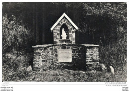 OIZY ..-- MILITARIA . Chapelle Des MAQUISARDS . Vers TIRLEMONT ( Mr Mme Yvan SMETS ) . Voir Verso . - Bièvre