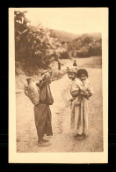 Algerie Kabylie Conversation De Fillettes - Niños