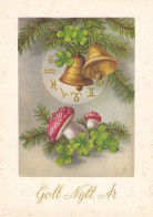 Mushrooms - Christmas Bells - Champignon - Paddestoel - Pilz - Fungo - Cogumelo - Seta - Amanita Muscaria - Champignons