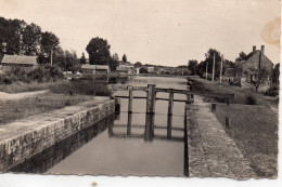 Noyers-sur-Cher Ecluse Bassin Du Canal - Noyers Sur Cher