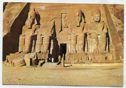 AK 164086 EGYPT - Abu Simbel - The Ramses II Colossi - Tempel Von Abu Simbel