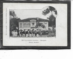 Asie-Cambodge- PHNOMPENH- Une Vue Animée De La " MUSIQUE MANILLAISE " Devant L'Hôtel De La Résidence Superieure  En 1900 - Cambodge