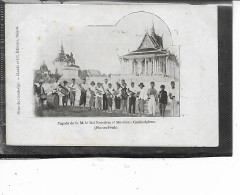 Asie-Cambodge- PHNOMPENH- Une Vue Animée De La " MUSIQUE MANILLAISE " Devant La PAGODE De S.M.le ROI NORODOM En 1900 - Cambodge