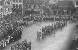 Cpa Carte Photo Entrée Des Troupes Françaises Dans Haguenau Le 26 Novembre 1918 - Weltkrieg 1914-18
