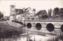 CPSM 70 @ DAMPIERRE SUR SALON - L'Eglise Et Le Pont En 1960 - Dampierre-sur-Salon