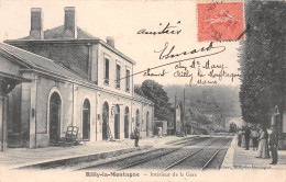 RILLY-la-MONTAGNE (Marne) - Intérieur De La Gare - Arrivée Du Train - Voyagé 1904 (2 Scans) Boulogne-Billancourt 92 - Rilly-la-Montagne