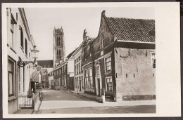 Zaltbommel - Kerkstraat - Straatbeeld Met Kinderen - Zaltbommel