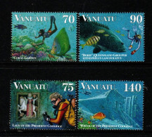 Vanuatu SG 740-43 1997 Coral Reef Diving ,Mint Never Hinged - Vanuatu (1980-...)