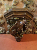 Console En Plâtre Polychrome Style Médiéval Chimère Dragon. - Plaster