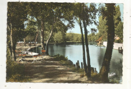 Cp, 28, CLOYES SUR LE LOIR, Le Square Emile Zola, Au Bord Du Loir, écrite; Ed. Valoire - Cloyes-sur-le-Loir