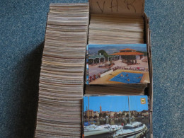 83 - Var / Lot De 1800 Cartes Postales. - 500 Cartoline Min.
