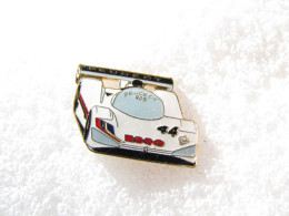 PIN'S    PEUGEOT  905  Email Grand Feu  SEGALEN COLLECTION - Peugeot