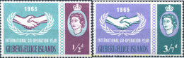 318216 MNH GILBERT Y ELLICE 1965 DIA INTERNAIONAL DE LA COOPERACION - Isole Gilbert Ed Ellice (...-1979)