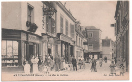 CPA De AY En CHAMPAGNE - La Rue De Châlons. - Ay En Champagne