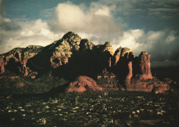 UNITED STATES, ARIZONA, SEDONA ,COFFEE POT ROCK, VIEW FROM AIRPORT HILL, MOUNTAIN - Sedona