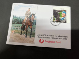 (19-9-2023) Queen ElizabethII In Memoriam (special Cover) [Red Cross Nurse WWII] (released Date Is 19 September 2023) - Brieven En Documenten