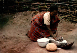 Burundi La Mouture Du Sorgho      CPM Ou CPSM - Burundi